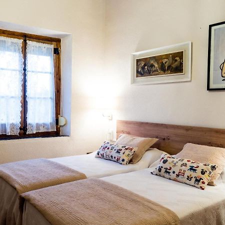 Acogedor Apartamento Entre Montanas Sant Corneli Bagian luar foto