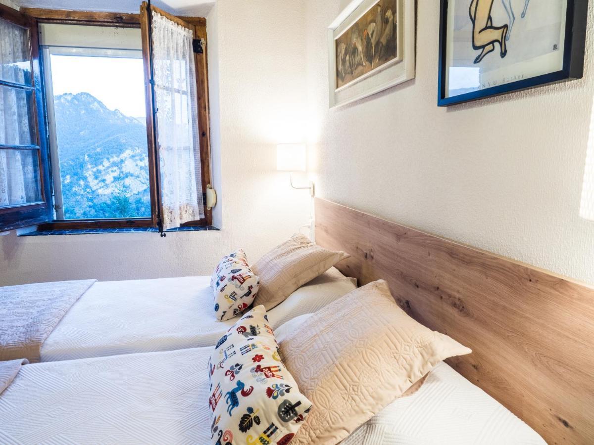 Acogedor Apartamento Entre Montanas Sant Corneli Bagian luar foto