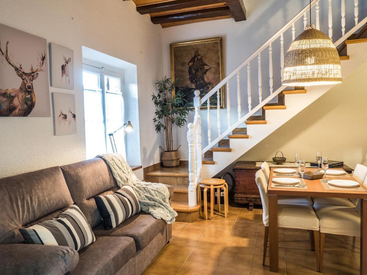 Acogedor Apartamento Entre Montanas Sant Corneli Bagian luar foto